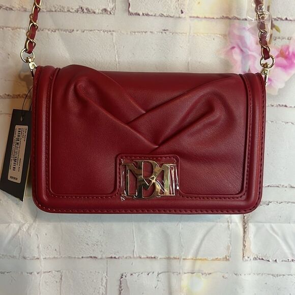 Badgley Mischka vegan leather brick red small pleaded Crossbody NWT - Picture 3 of 13